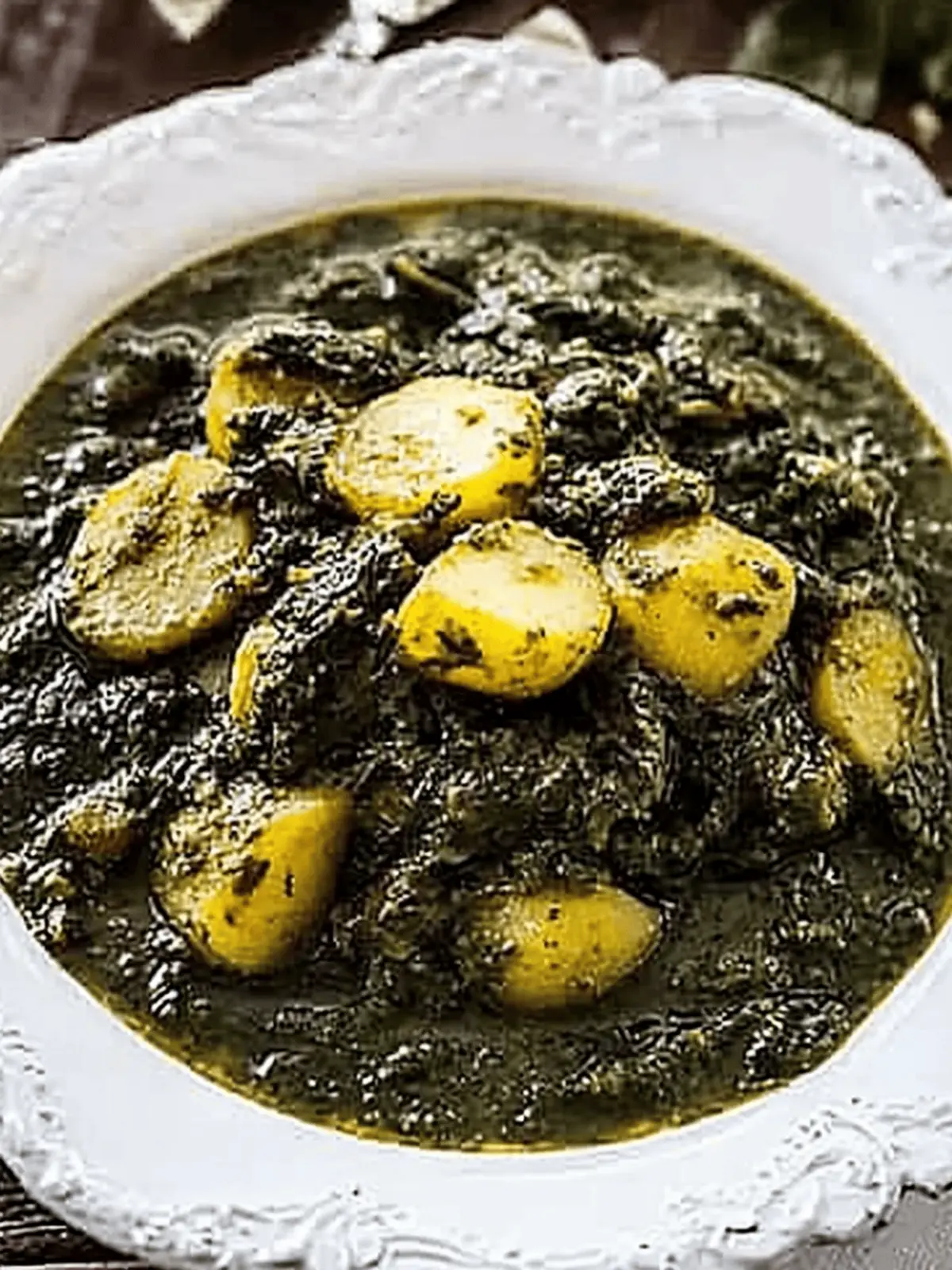 Aloo Palak (Potato and Spinach Curry)