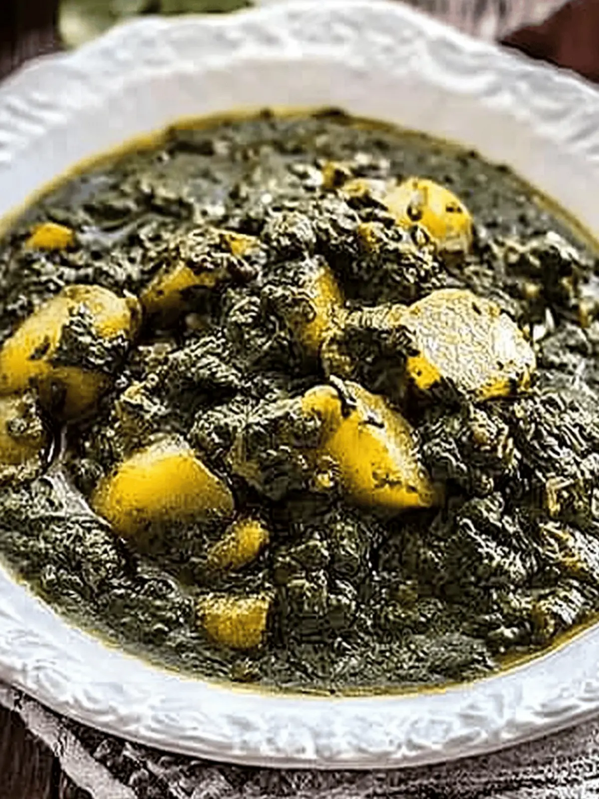 Aloo Palak (Potato and Spinach Curry)